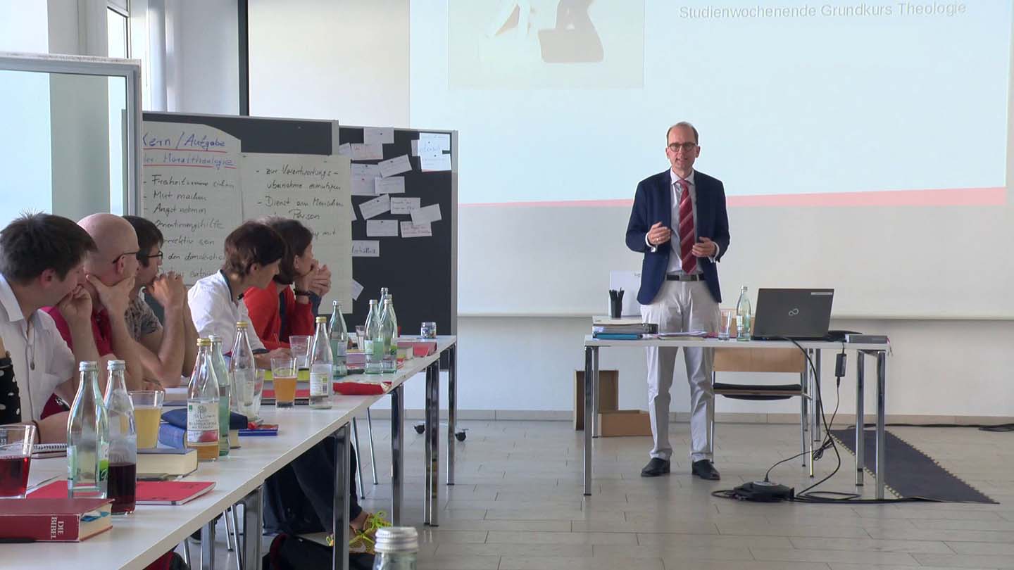 Präsenzveranstaltungen als Bestandteil des Fernstudiums