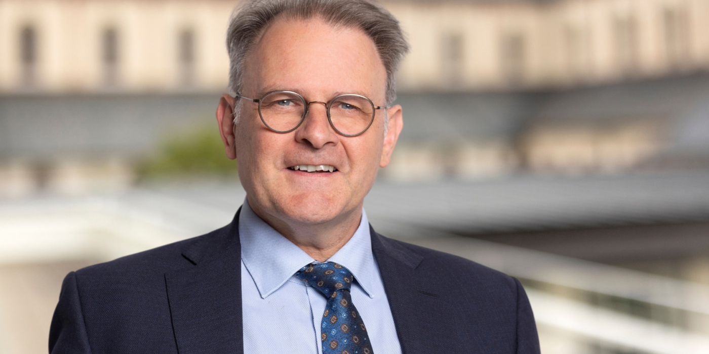 Dr. Rainer Dvorak