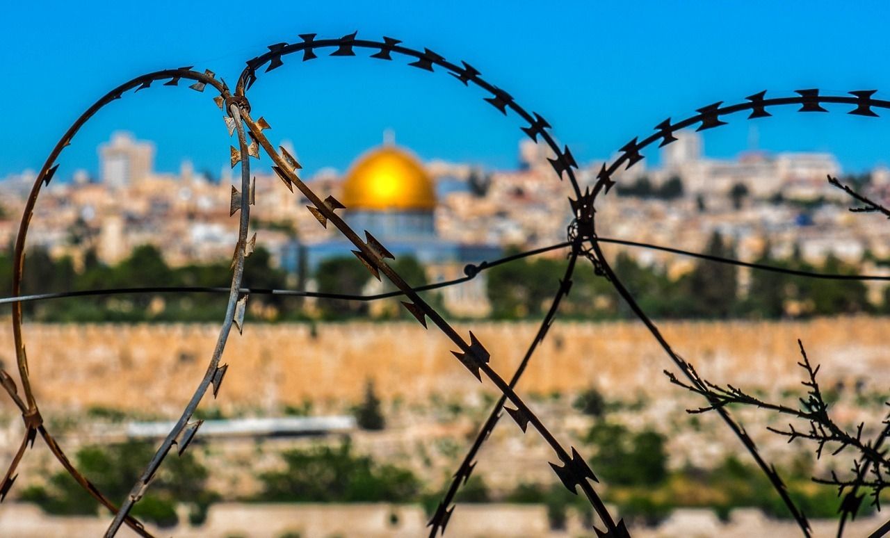 Tempelberg Jerusalem mit Stacheldraht